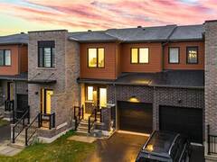 137 TURNBERRY Lane Barrie Ontario, L9J 0M8