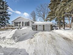 316 PINE Drive Barrie Ontario, L4N 4J5