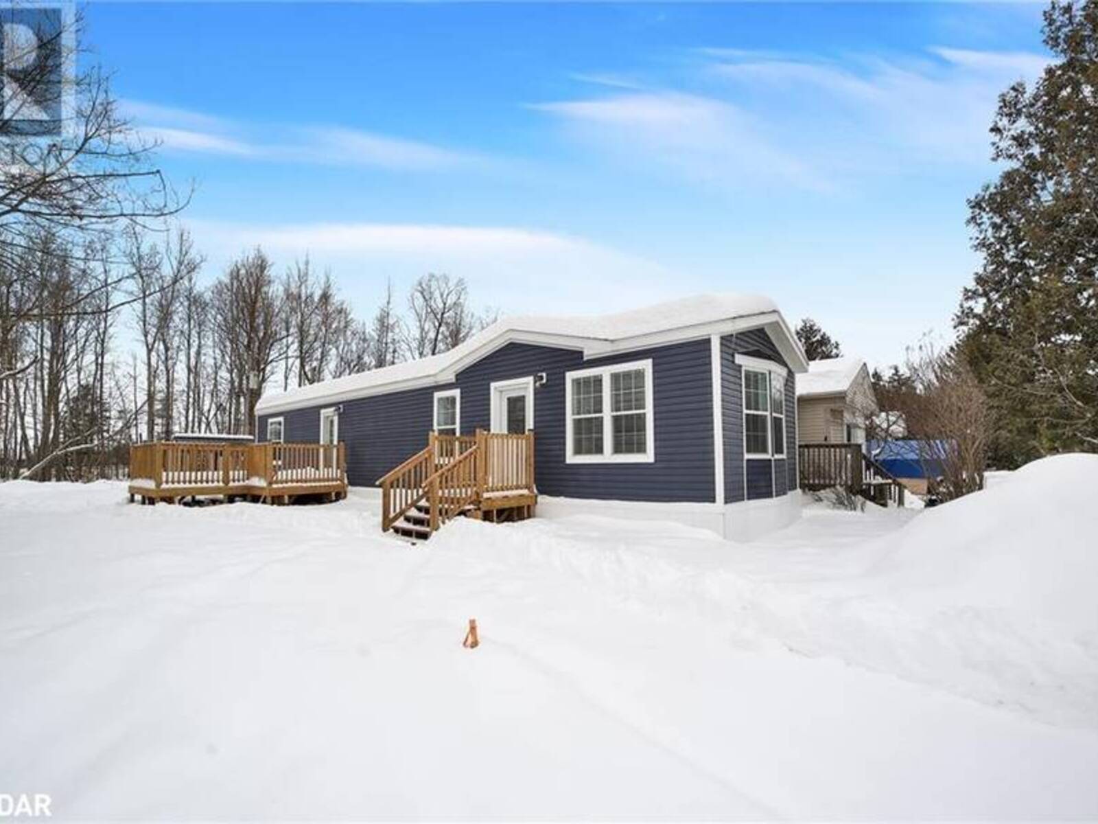 40 SHAMROCK Crescent, Angus, Ontario L3W 0A5