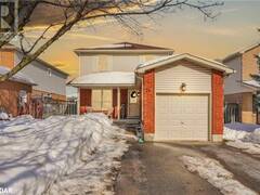 24 WARD Drive Barrie Ontario, L4N 7N9