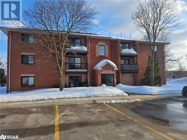 159 EDGEHILL Drive Unit# J11 Barrie Ontario, L4N 1L9 - 2 Bedrooms Condo For Sale