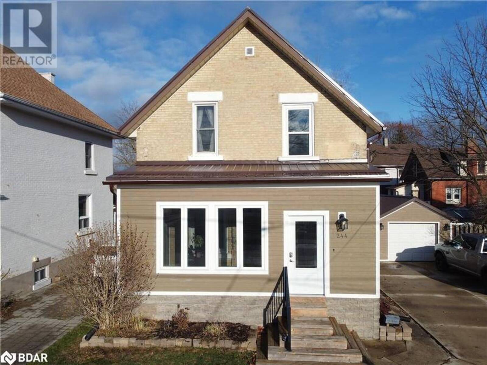 244 13TH Street, Hanover, Ontario N4N 1X2