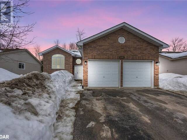 68 ANDERSON CRESCENT Crescent Tay Ontario, L0K 2A0 - 3 Bedrooms Home For Sale