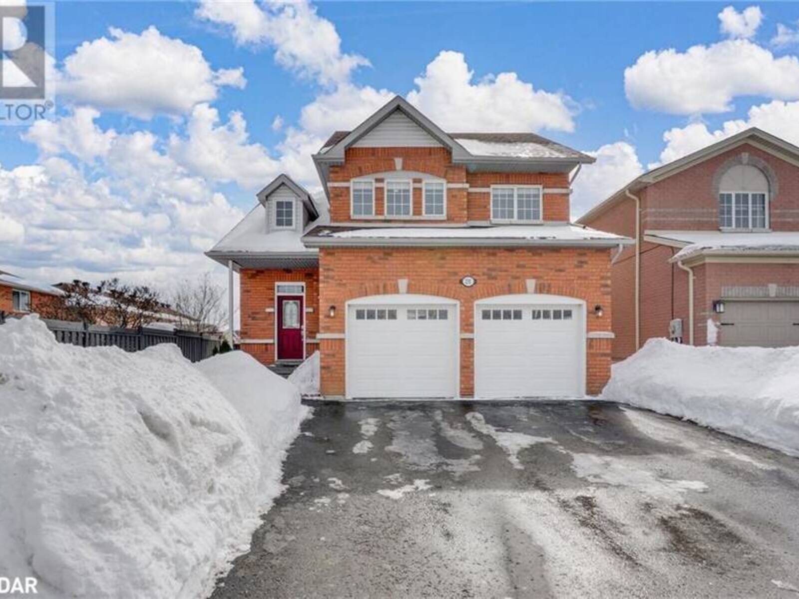 231 MAPLETON Road, Barrie, Ontario L4N 8T3