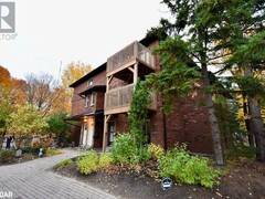 21 EVERGREEN Court Unit# 2 Barrie Ontario, L4N 6W8