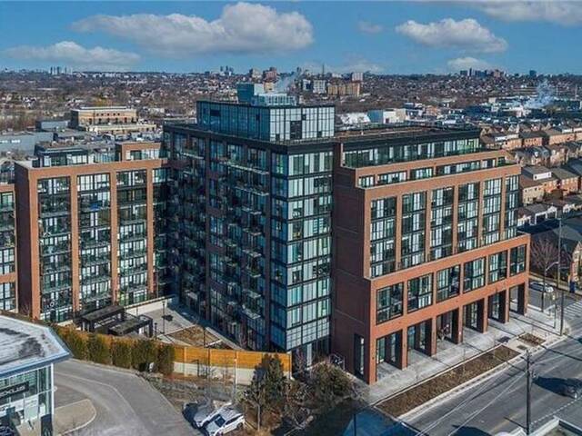 2300 ST CLAIR AVENUE WEST Unit# 118 Toronto Ontario, M6N 0B3 - 2 Bedrooms Condo For Sale