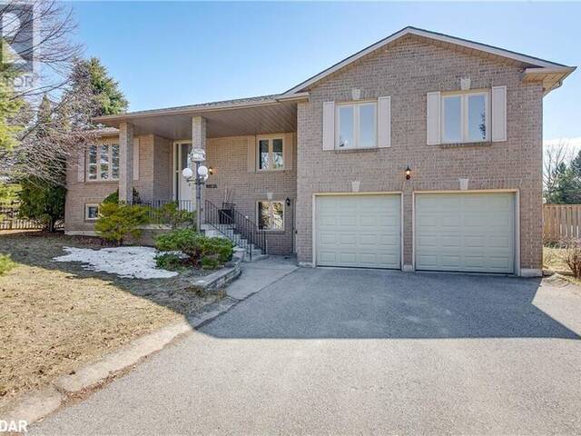 2285 MEADOWLAND Street Innisfil Ontario, L0L 1K0 - 3 Bedrooms Home For Sale