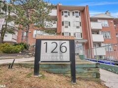 126 BELL FARM Road Unit# 312 Barrie Ontario, L4M 6J3