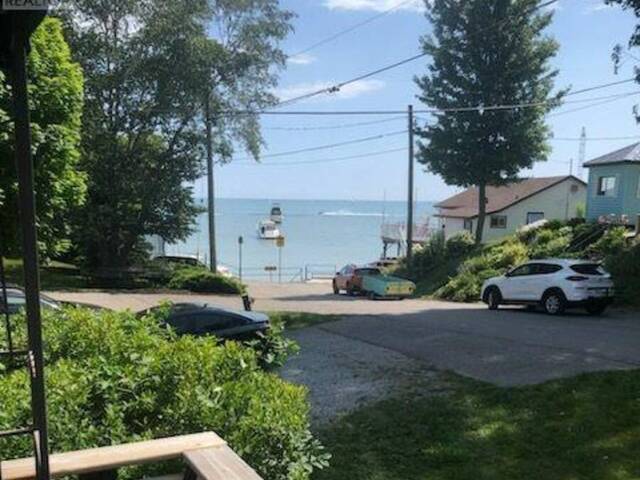 8 REGENT Street Port Dover Ontario, N0A 1N0