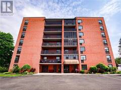 5 MILL POND Court Unit# 402 Simcoe Ontario, N3Y 5J6