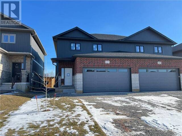 127 AMBER Street Waterford Ontario, N0E 1Y0