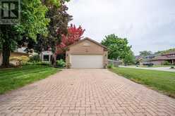 119 HEDGE MAPLE Path | Chatham Ontario | Slide Image Four