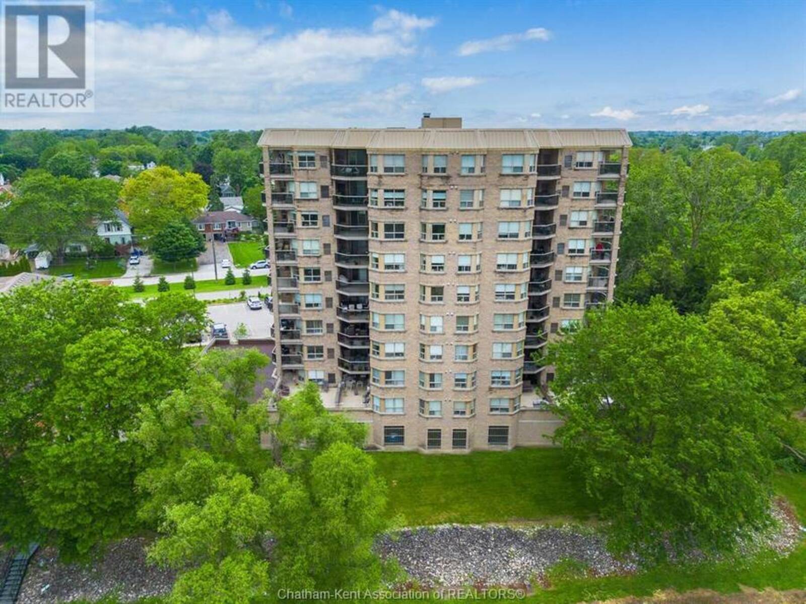 10 Van Allen AVENUE Unit# 402, Chatham, Ontario N7L 5K1