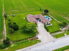 13561 Morris ROAD Comber Ontario, N0P 1J0