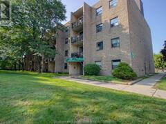 130 Park AVENUE East Unit# 404 Chatham Ontario, N7M 3V6