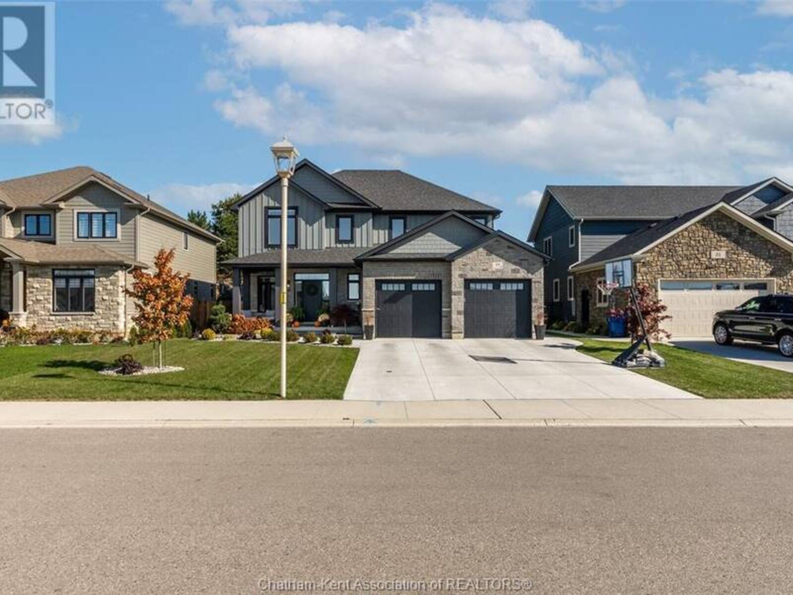 77 Tuscany TRAIL, Chatham, Ontario N7M 0R9