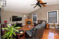 51 PINE DRIVE | Wallaceburg Ontario | Slide Image Nine