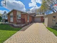 56 Collegiate DRIVE Chatham Ontario, N7L 4R1