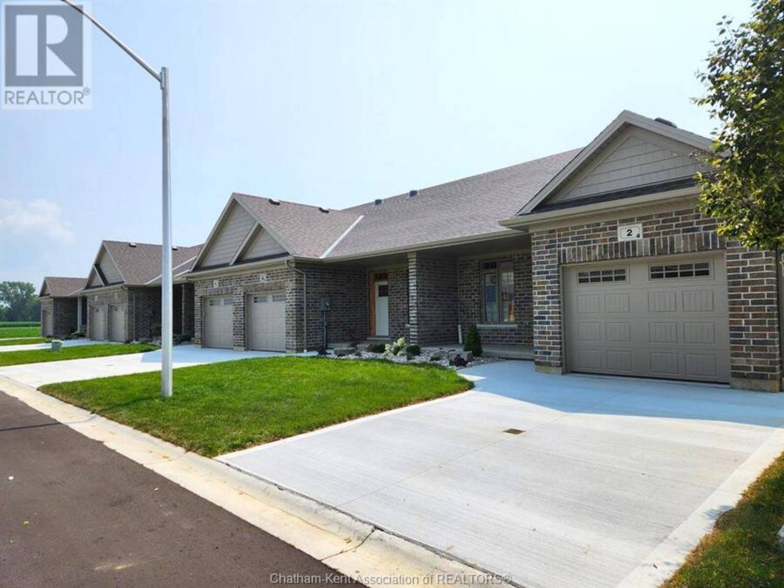 2 Jonathan STREET, Chatham, Ontario N7M 6M1