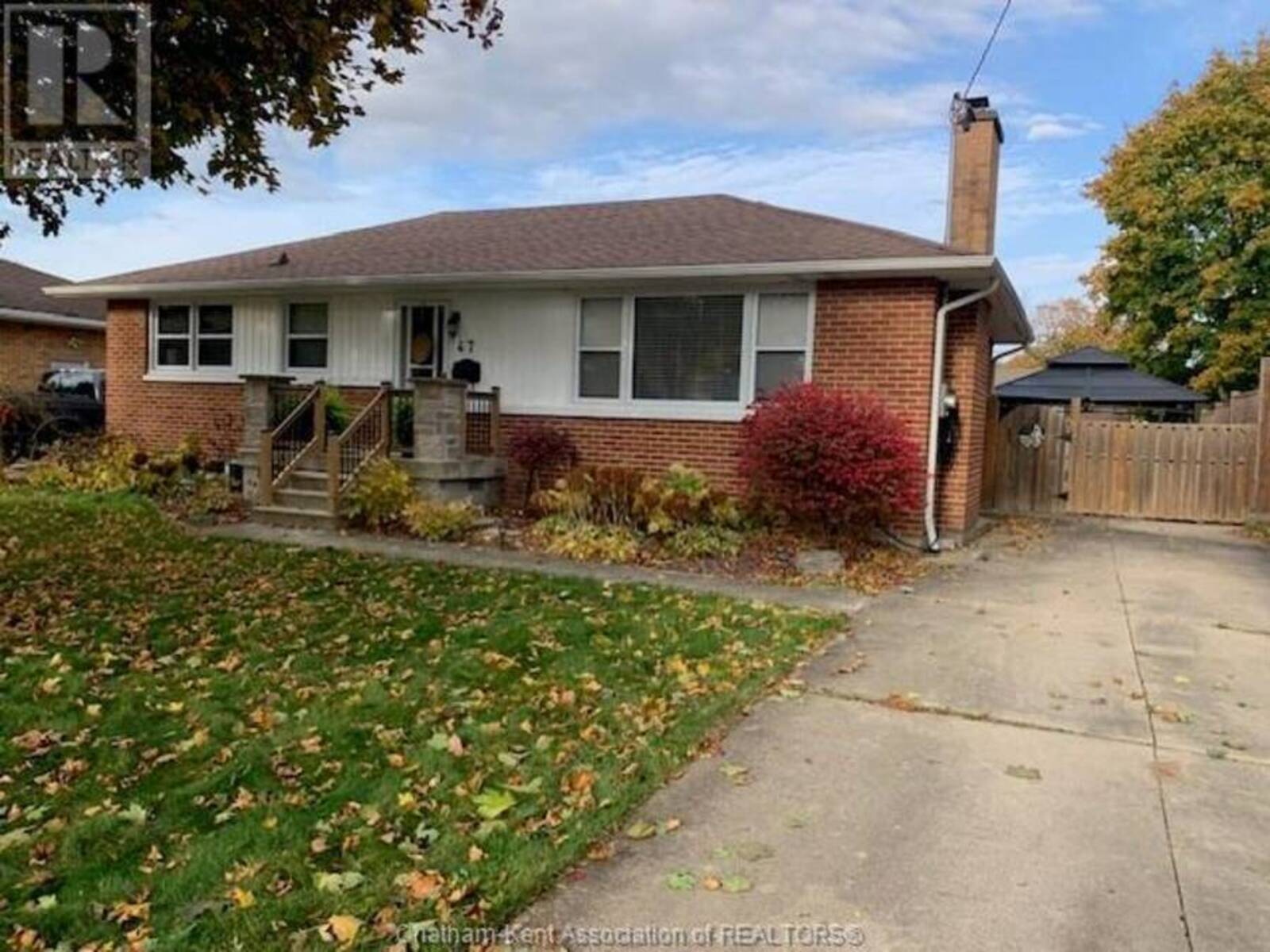 47 WINDSOR DRIVE, Chatham, Ontario N7M 2E9