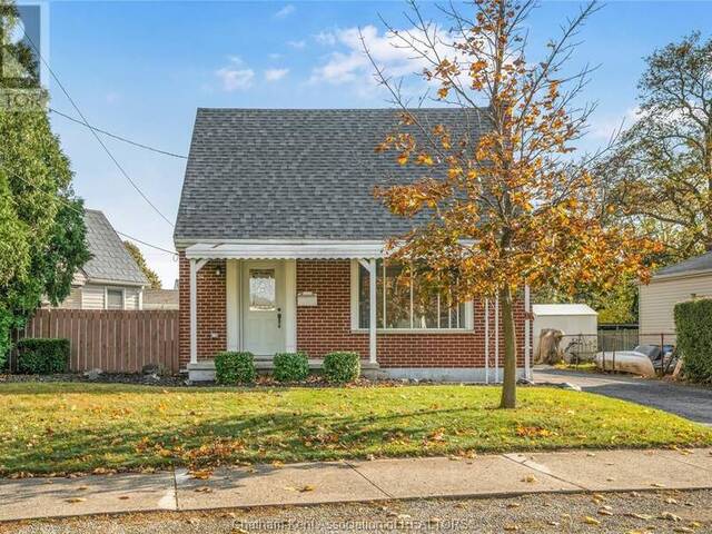 54 WILLOWMAC AVENUE Chatham Ontario, N7M 1Z2