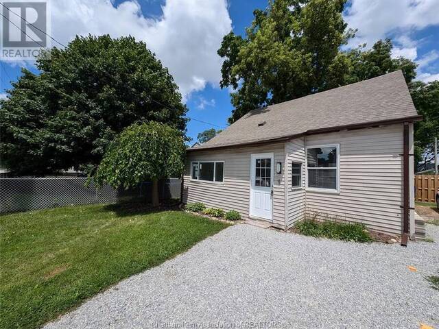 1 McNaughton AVENUE Wallaceburg Ontario, N8A 1R7