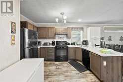 15895 Longwoods ROAD Unit# 106 | Bothwell Ontario | Slide Image Twenty-four