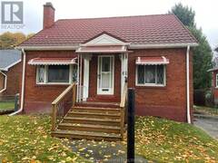 61 Buckingham AVENUE Chatham Ontario, N7M 3B7