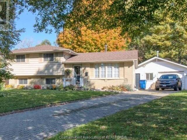 63 FINCH AVENUE Chatham Ontario, N7L 1H8