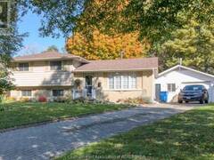 63 FINCH AVENUE Chatham Ontario, N7L 1H8