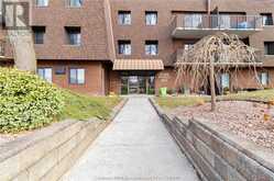 225 CAMPUS PARKWAY Unit# 202 | Chatham Ontario | Slide Image Two