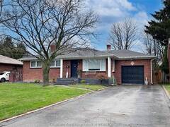 116 CHURCHILL STREET Chatham Ontario, N7L 3T5