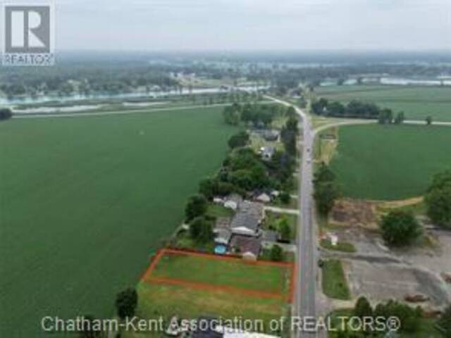 7009 Dufferin AVENUE Wallaceburg Ontario, N8A 4N3 - Vacant Land For Sale