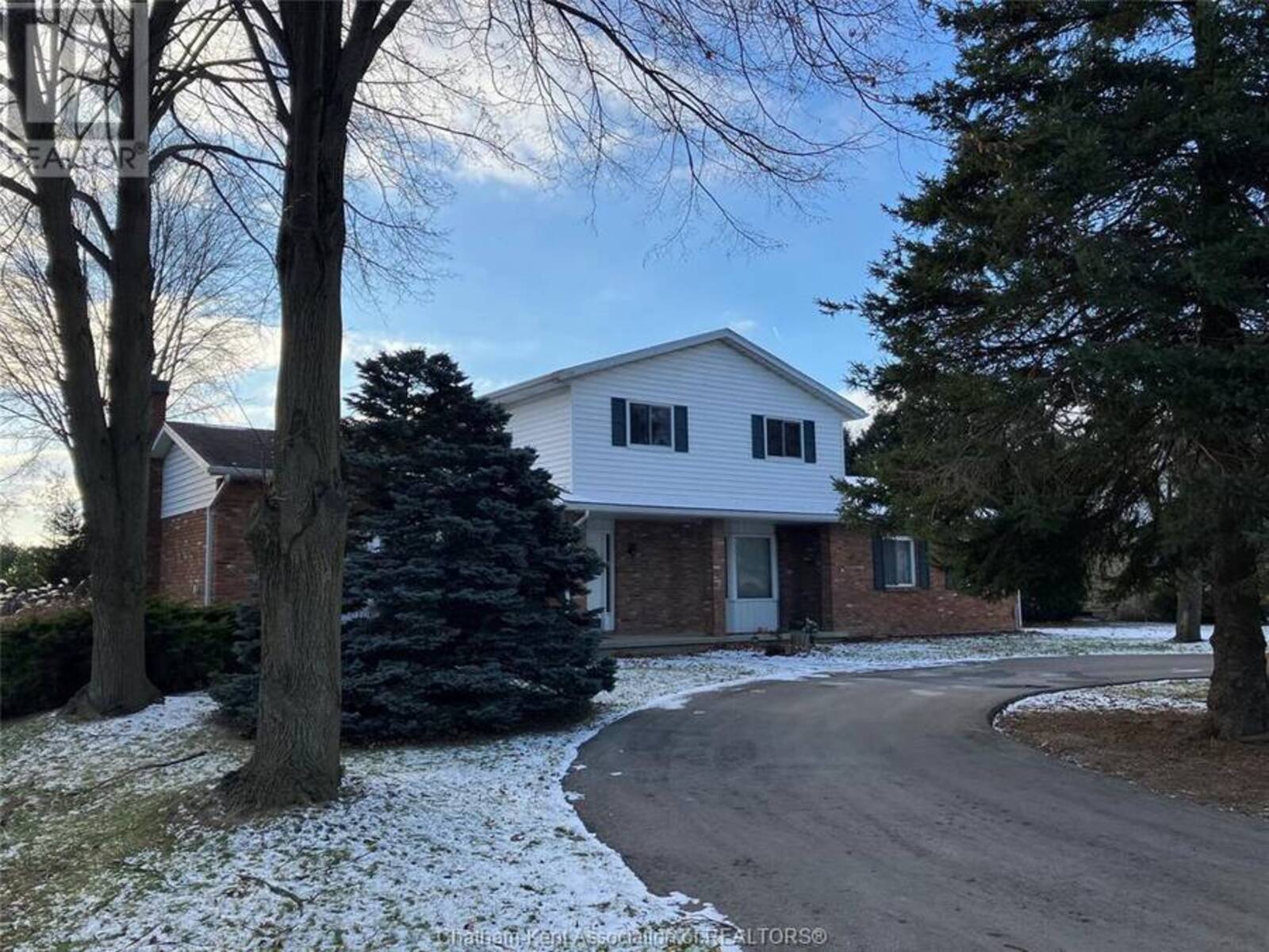 14 Willcox STREET, Chatham, Ontario N7M 6E3