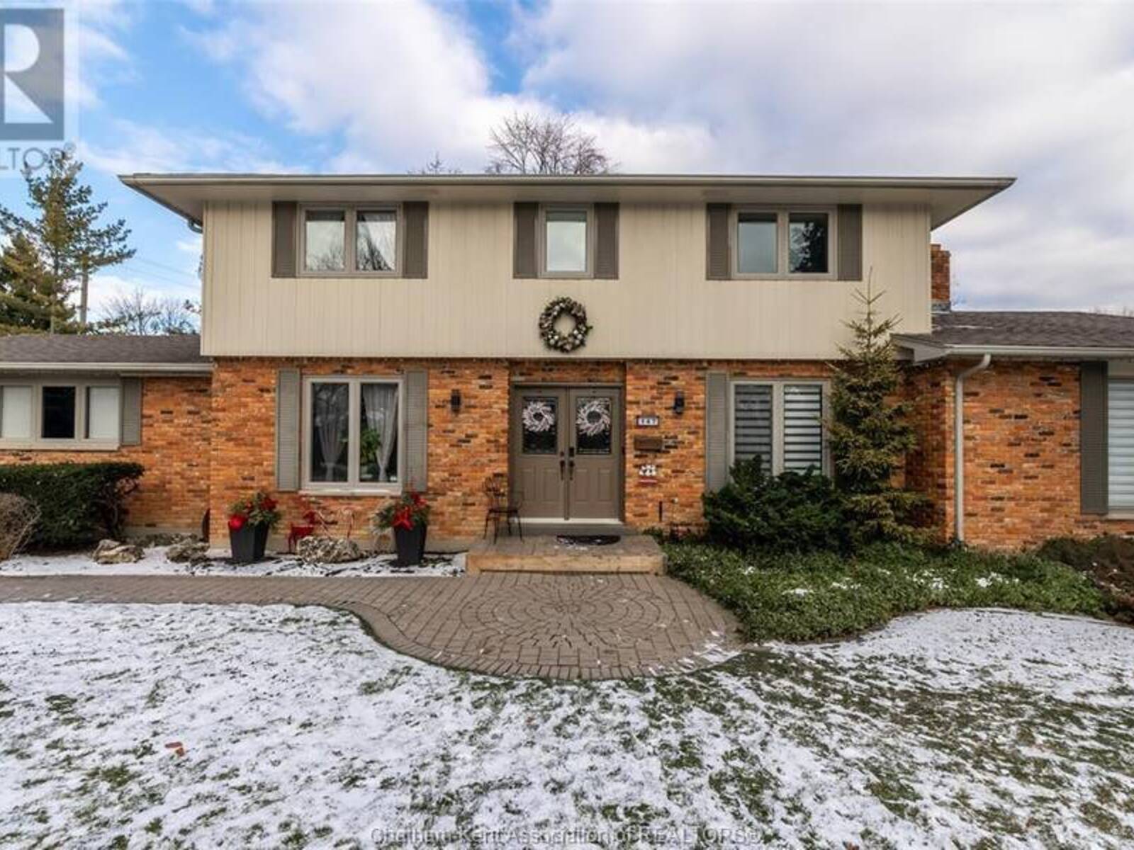 147 CRYSTAL DRIVE, Chatham, Ontario N7M 3C8