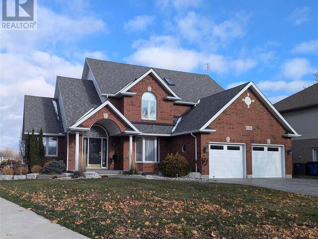 116 Henry O'Way.. Chatham Ontario, N7L 5M4