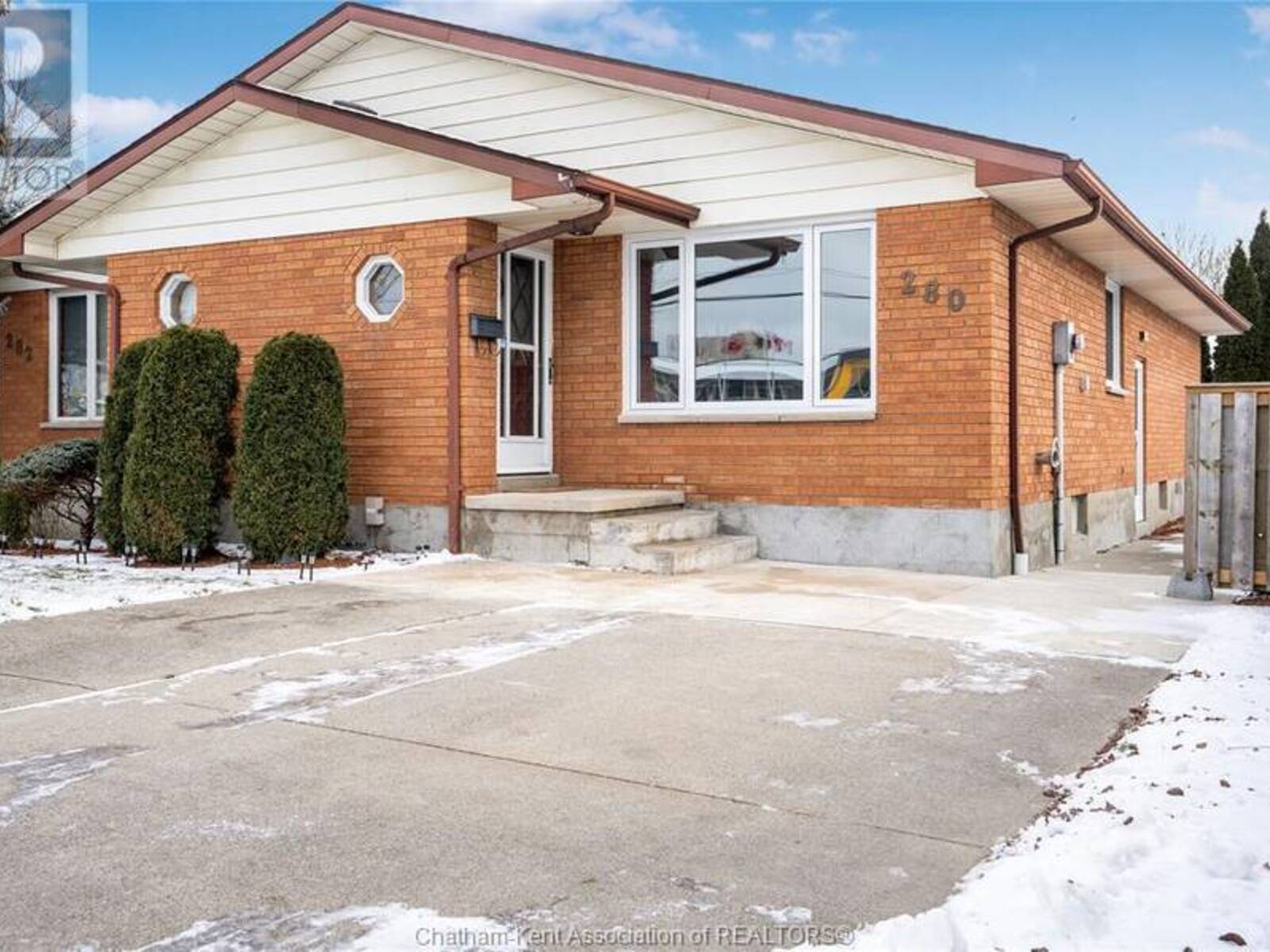 280 McNaughton AVENUE East, Chatham, Ontario N7L 2G8