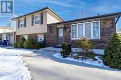 80 SYLVESTER DRIVE | Chatham Ontario | Slide Image Three