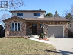 69 MONARCH DRIVE Chatham Ontario, N7L 5H7