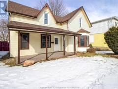 61 Park AVENUE West Chatham Ontario, N7M 1V8