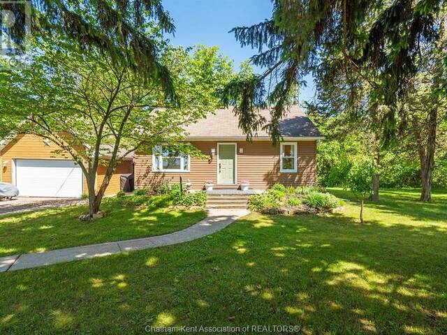 13851 Norton LINE Chatham-Kent Ontario, N0P 2K0 - 3 Bedrooms Waterfront Home For sale