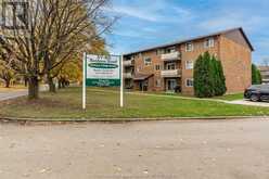 63 Baldoon ROAD Unit# 302 | Chatham Ontario | Slide Image Four