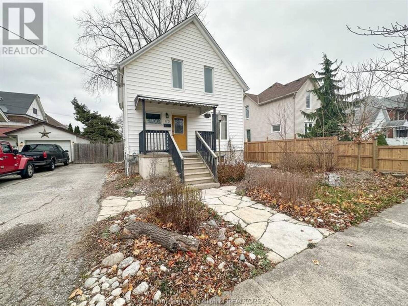 112 COLLEGE AVENUE South, Sarnia, Ontario N7T 2Z3