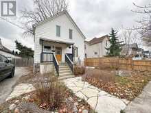 112 COLLEGE AVENUE South | Sarnia Ontario | Slide Image Thirty-six