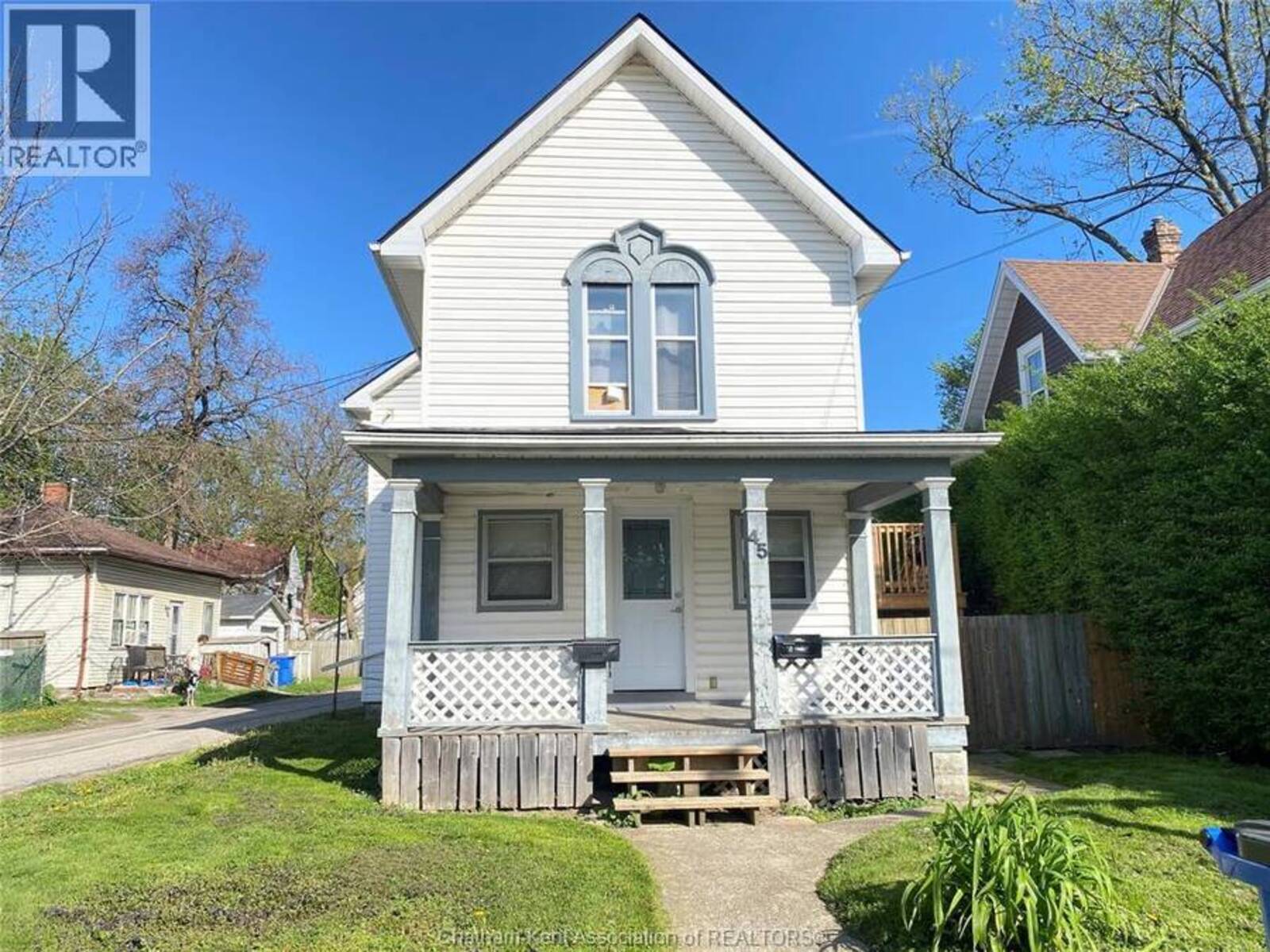 45 GRAY STREET, Chatham, Ontario N7M 1S7