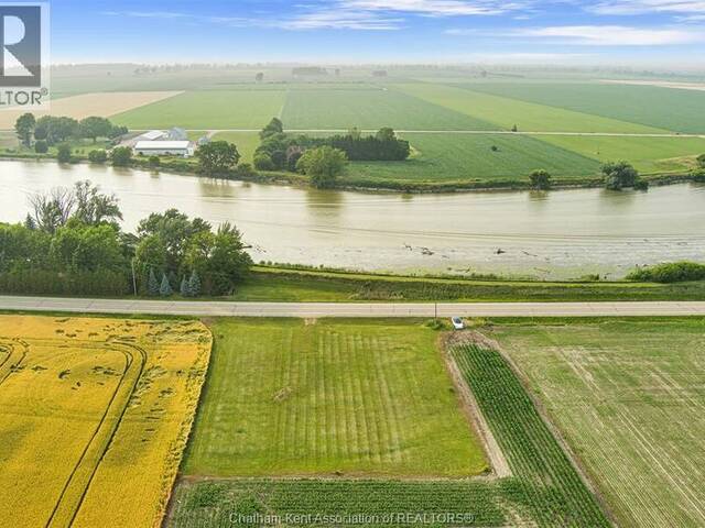 5208 Tecumseh LINE Tilbury Ontario, N0P 2L0 - Waterfront Land For Sale
