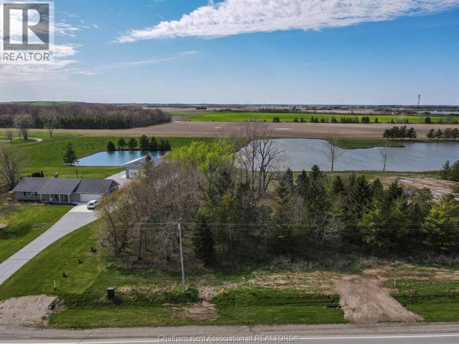 V/L Talbot TRAIL Unit# West, Chatham-Kent, Ontario N0P 1A0