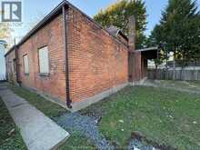 27 & 31 Wade STREET | Chatham Ontario | Slide Image Thirty-seven