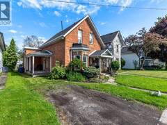 215 Grand AVENUE East Chatham Ontario, N7L 1W3