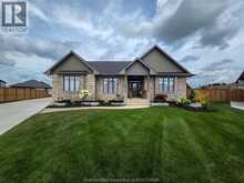 7 Tracy DRIVE | Chatham Ontario | Slide Image Three